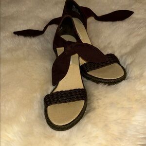 Espadrilles In nice chocolate brown color Euc Size 6 1/2